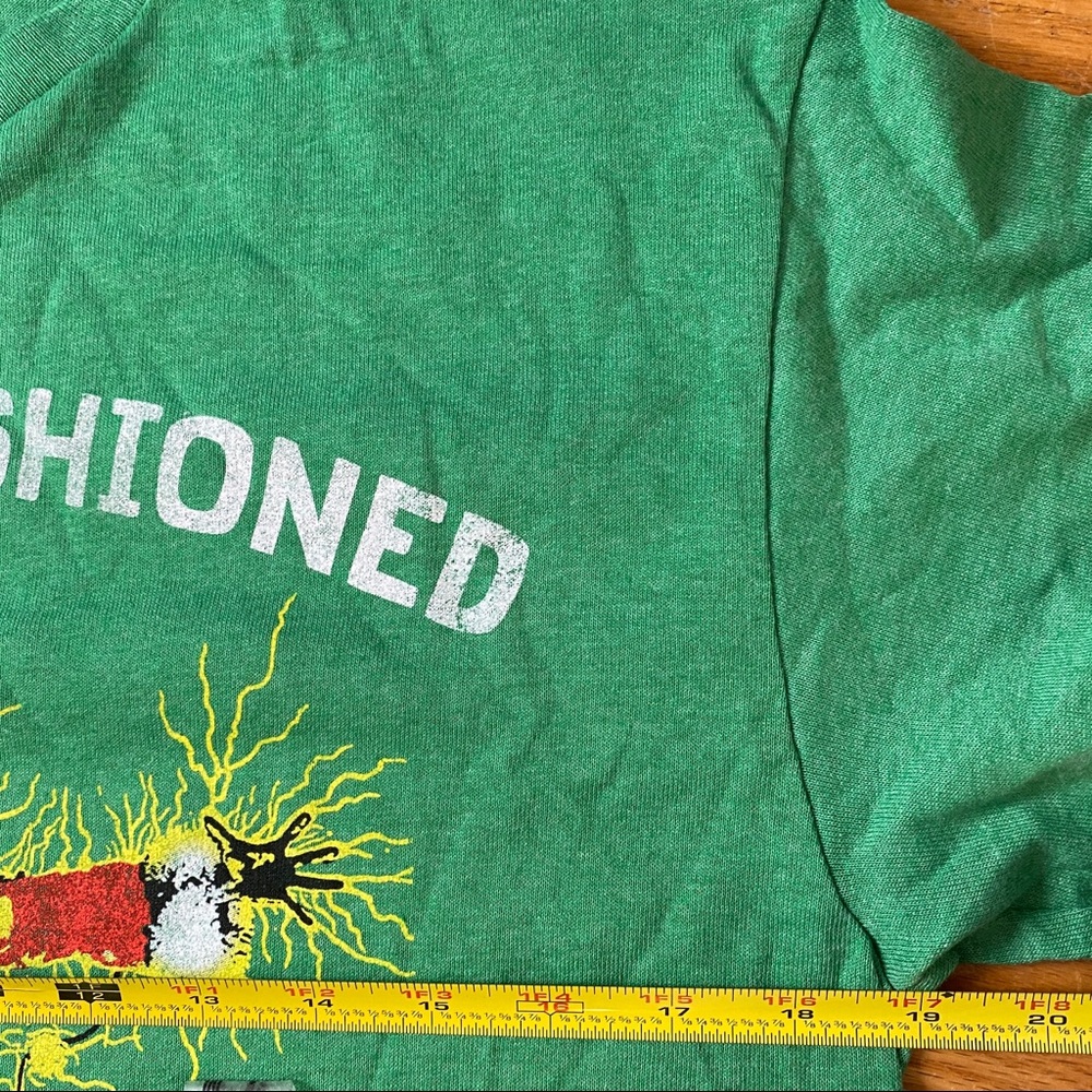 2/$20 Size M | National Lampoons Christmas TShirt - Picture 8 of 14